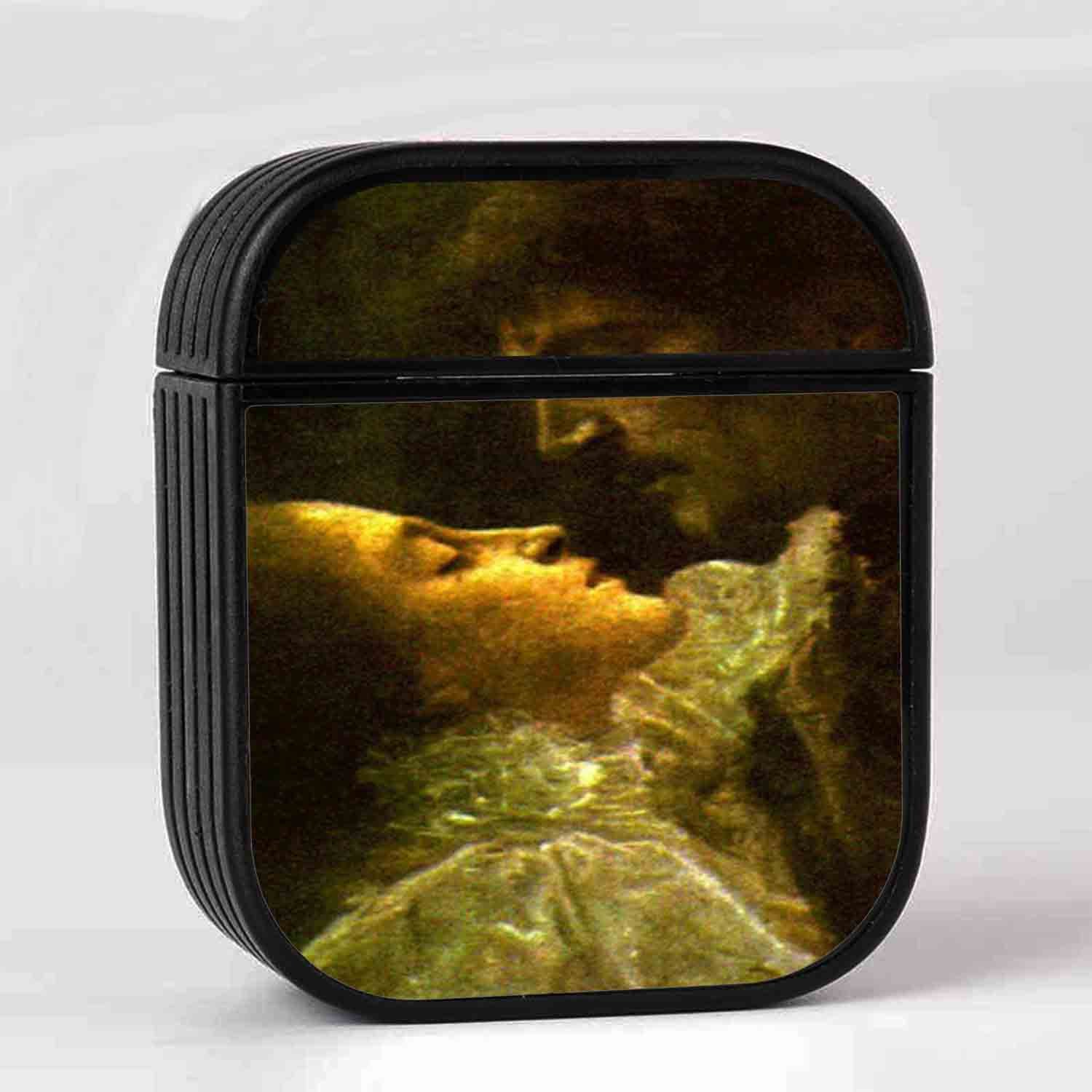 Zavstyle Gustav Klimt Love AirPods Case