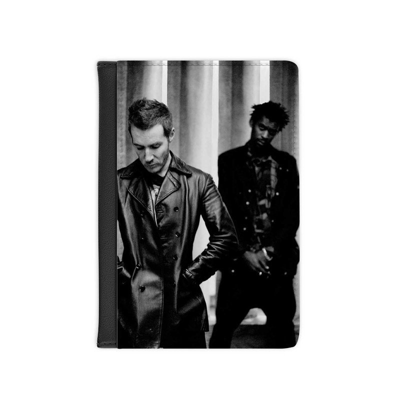 Zavstyle Massive Attack Print Passport Cover