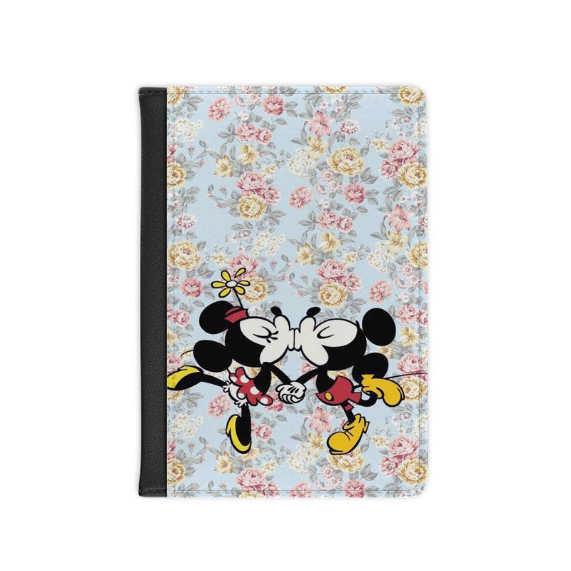 Zavstyle Mickey Mouse and Minnie Mouse Kiss Passport Cover